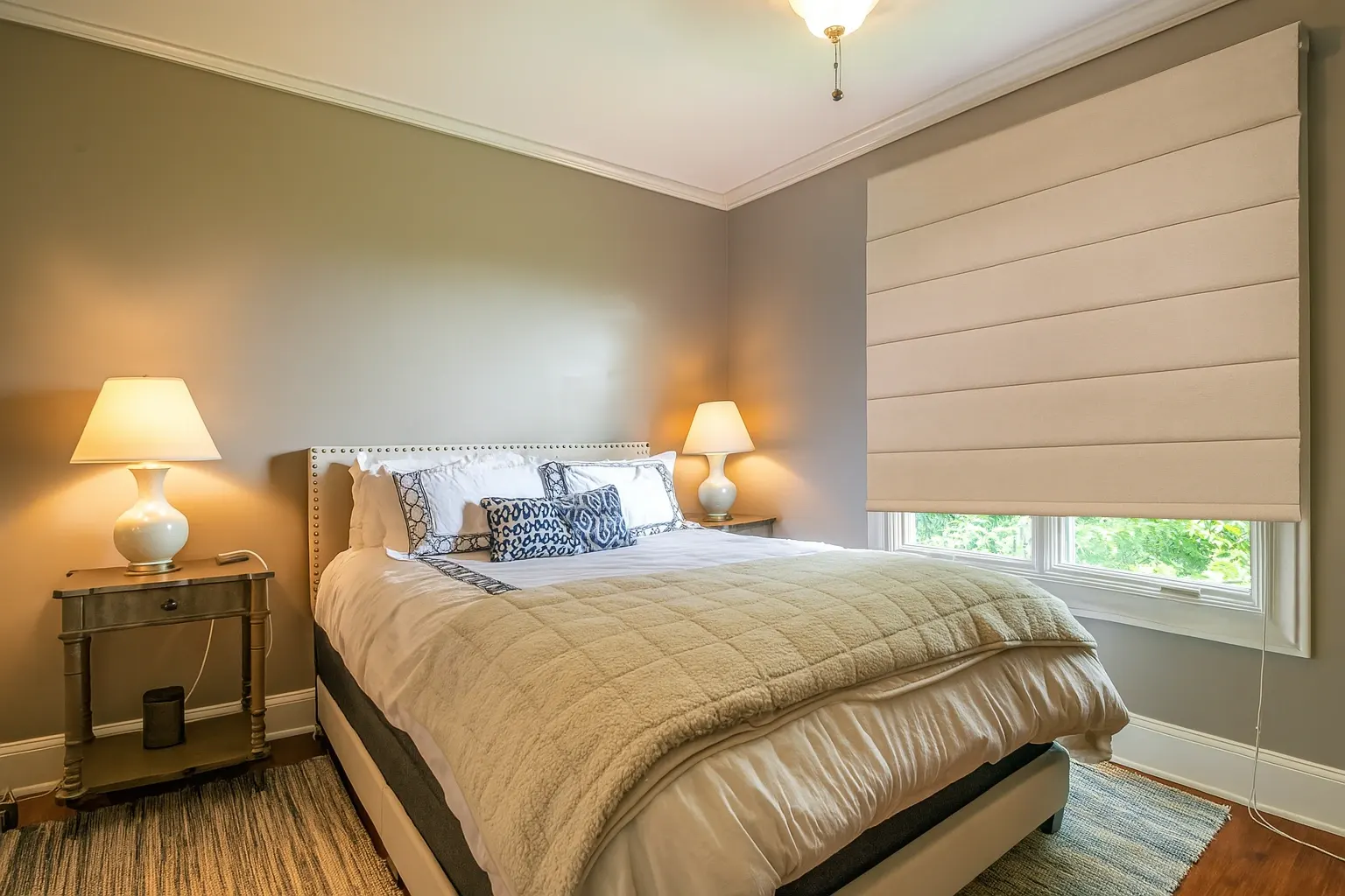 Custom Luxury Roman Shades with Elegant Sunshade Fabric